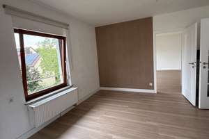 3-Zimmer-Wohnung in Stuttgart-Luginsland – ca. 80 m² in ruhiger & idyllischer Lage – Die vollständige Adresse der Immobilie erhältst du vom Anbieter., 70327 Flohberg, Stuttgart – Vorschaubild 6