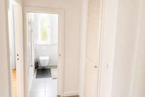 Möbliert & all-inclusive: 3-Zimmer mit Balkon am Hochmeisterplatz – Cicerostraße 59, 10709 Wilmersdorf, Berlin – Vorschaubild 8
