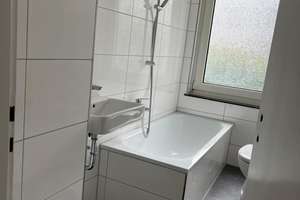 Lebendig wohnen in Hamm: 2,5-Zimmer-Wohnung im zweiten Obergeschoss – Metzer Straße 10, 59067 Mitte, Hamm – Vorschaubild 2
