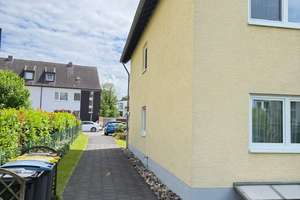 Charmante Maisonettewohnung mit großzügigem Wohngefühl und sonnigem Balkon im Herzen von Eil – Leostr. 31, 51145 Eil, Köln – Vorschaubild 2