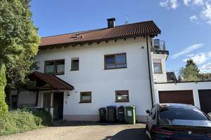 Schönes 3-Familienhaus in Schwenningen/Heuberg
 – Die vollständige Adresse der Immobilie erhältst du vom Anbieter., 72477 Schwenningen – Vorschaubild 2