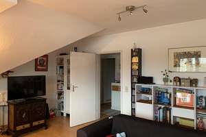 Helle, gemütliche Wohnung mit zwei Zimmern sowie Balkon und Einbauküche in Offenbach am Main – 63069 Lauterborn, Offenbach am Main – Vorschaubild 2