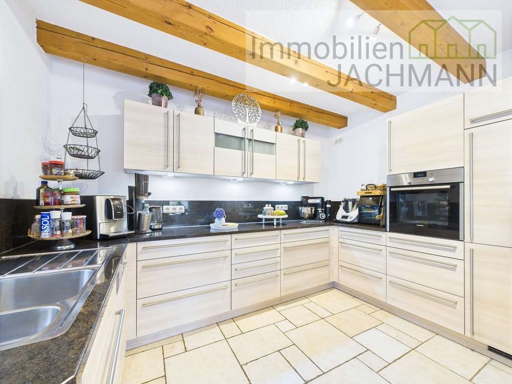 Immobilie in Schaufling - Wo Träume Wurzeln schlagen –  Anwesen in Alleinlage mit Wald und Streuobstwiese in Top-Zustand - Bild 11