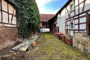 Exklusives BIETERVERFAHREN : Grundsteuerfreies Einfamilienhaus mit Denkmalschutz in Nidderau-Eichen – Obergasse 13, 61130 Main-Kinzig-Kreis – Vorschaubild 2
