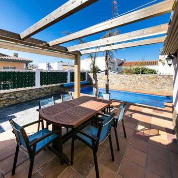 Chalet in Riumar Carrer Capadella PREISREDUZIERT!