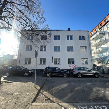 Solide vermietetes Mehrfamilienhaus in zentraler Lage von Offenbach zu verkaufen