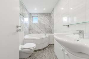 Property thumbnail 11