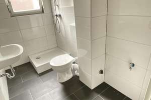 Große Wohnküche mit 2-Zimmer in Duisburg Wanheimerort – Fischerstraße 26, 47055 Wanheimerort, Duisburg – Vorschaubild 10