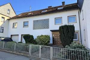 Großzügiges ZFH mit Garten · 2 Garagen · 2 Außenstellplätzen – Die vollständige Adresse der Immobilie erhältst du vom Anbieter., 65529 Waldems – Vorschaubild 2