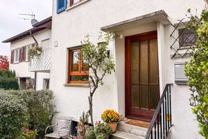 Charmantes Reihenmittelhaus mit wunderschönem Außenbereich, ruhig gelegen auf dem Zollberg – Die vollständige Adresse der Immobilie erhältst du vom Anbieter., 73734 Zollberg, Esslingen am Neckar – Vorschaubild 3