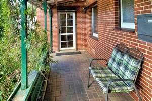 Familienhaus mit Einliegerwohnung, 2 Garagen und Nebengebäude! – Die vollständige Adresse der Immobilie erhältst du vom Anbieter., 25764 Wesselburen – Vorschaubild 4