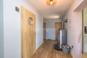 Modernisiertes Einfamilienhaus in freistehender Lage mit drei Garagen, Carport und Einliegerbereich – Die vollständige Adresse der Immobilie erhältst du vom Anbieter., 51597 Morsbach – Vorschaubild 8