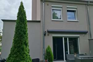 Modernes Reihenendhaus in Berlin-Mahlsdorf - Komfortabel, Sicher, Familienfreundlich – Die vollständige Adresse der Immobilie erhältst du vom Anbieter., 12623 Mahlsdorf, Berlin – Vorschaubild 3