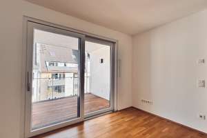 Herrliche 2-Zimmer-Wohnung in direkter Rheinnähe - provisionsfrei, befristet auf  1,5 Jahre – Deutz-Mülheimer Straße 183a, 50679 Mülheim (Ortsteil), Köln – Vorschaubild 3