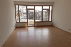 3RWE mit Balkon, EBK, Parkett, Dusche in der nördlichen Innenstadt in Halle sucht genau Sie ! – Adam-Kuckhoff-Straße 40, 6108 Nördliche Innenstadt, Halle (Saale) – Vorschaubild 2
