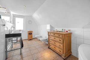 Zweifamilienhaus mit Garten, Doppelgarage und Fernblick in Wetter (Ruhr) - Grenze Witten-Bommern – Die vollständige Adresse der Immobilie erhältst du vom Anbieter., 58300 Wetter (Ruhr) – Vorschaubild 30
