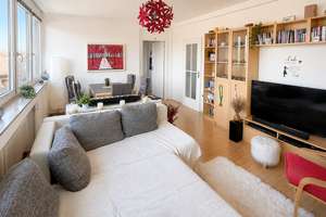 Helle 2-Zimmer-DG-Wohnung mit Dachbalkon ins Grüne in Düsseldorf-Bilk – von privat – Auf'm Hennekamp 16, 40225 Bilk, Düsseldorf – Vorschaubild 3