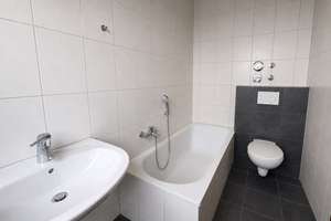 Helle 3-Zimmer-Wohnung mit Fernblick, Balkon & 2 Bädern – Die vollständige Adresse der Immobilie erhältst du vom Anbieter., 30659 Bothfeld, Hannover – Vorschaubild 4