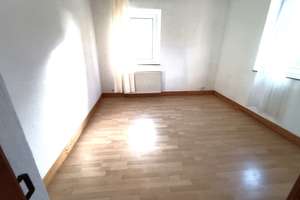 Großzügiges 6-Zimmer Haus mit 215 m² Wohnfläche in Enkenbach-Alsenborn – Die vollständige Adresse der Immobilie erhältst du vom Anbieter., 67677 Enkenbach-Alsenborn – Vorschaubild 4