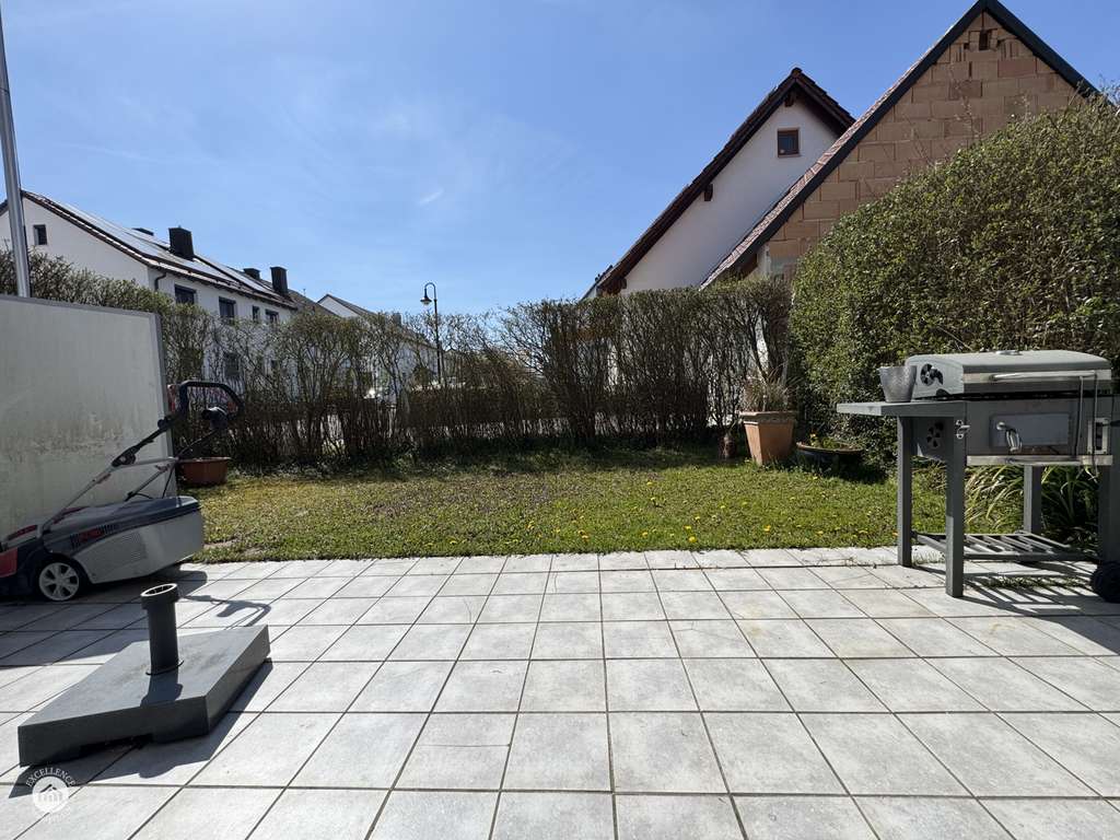 Immobilie in Leipheim - CHARMANTE DOPPELHAUSHÄLFTE mit Garten - Bild 2