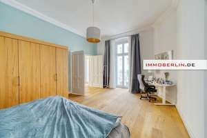 IMMOBERLIN.DE - Toplage! Helle Altbauwohnung mit Südbalkon am KaDeWe – Die vollständige Adresse der Immobilie erhältst du vom Anbieter., 10789 Schöneberg, Berlin – Vorschaubild 2
