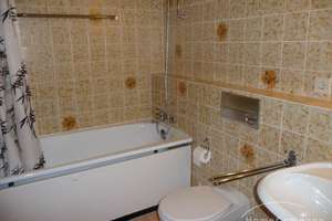 3 Zi.Whg., unmöbliert, 3. Etage, mit großem Balkon. Gute Lage in der Weststadt. Ggf. mit Garage. – Die vollständige Adresse der Immobilie erhältst du vom Anbieter., 38120 Weststadt, Braunschweig – Vorschaubild 7