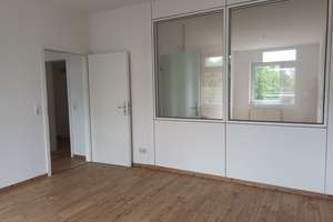 5-Raum Wohnung mit Blick auf den Pollingpark – Gutenbergstr.  06, 6842 Innerstädtischer Bereich Süd, Dessau-Roßlau – Vorschaubild 11
