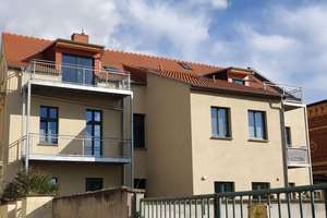 Nette 2,5-Raum-Dachgeschoss-Wohnung mit sonnigen Balkon in Neue Neustadt