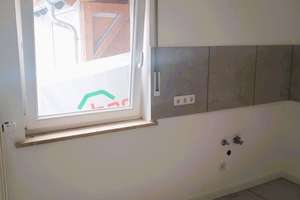 Gepflegtes freisth. EFH mit Garage u. Carport – Die vollständige Adresse der Immobilie erhältst du vom Anbieter., 93133 Burglengenfeld – Vorschaubild 4