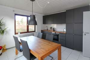 Zweifamilienhaus mit Garten und Doppelgarage in Neuhof- Hattenhof – Die vollständige Adresse der Immobilie erhältst du vom Anbieter., 36119 Neuhof – Vorschaubild 5