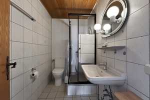 Property thumbnail 8