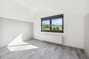 Einfamilienhaus mit Einliegerwohnung auf großartigem Grundstück. – Waldshut (Kreis) – Vorschaubild 6