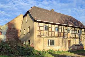 Denkmalzauber erleben: Fachwerkjuwel & Garten für kreative Gestalter und handwerkliche Visionäre! – Die vollständige Adresse der Immobilie erhältst du vom Anbieter., 4442 Zwenkau – Vorschaubild 1