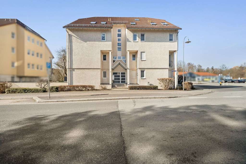 Immobilie in Großröhrsdorf - ***Sichere und langjährige Mieterin für Ihr Investition*** - Bild 0