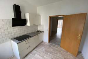 Komfortable, helle 2-Raum-Wohnung mit Balkon und EBK in Berga (3.6) – 7980 Berga/Elster – Vorschaubild 10