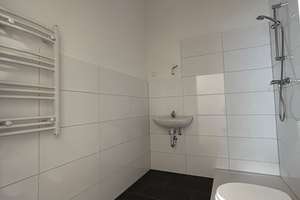 Frisch renovierte 3-Zimmerwohnung mit Balkon – Marktstraße 94, 46045 Altstadt-Mitte, Oberhausen – Vorschaubild 7