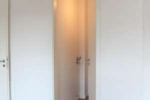 Exklusive, Lichtdurchflutete 3-Zimmer-Wohnung mit Balkon und EBK in  Berlin Mitte  – Die vollständige Adresse der Immobilie erhältst du vom Anbieter., 10179 Mitte (Ortsteil), Berlin – Vorschaubild 11