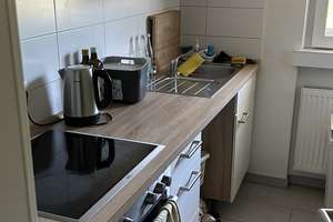 Zwischenmiete Ende August - Ende Januar | Möblierte 1-Zimmer-Wohnung mit Balkon & Garage – Bonn – Im Johdorf 27, 53227 Limperich, Bonn – Vorschaubild 5