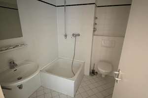 Erstbezug nach Sanierung: Große Wohnung in ruhiger Wohnanlage – 93055 Burgweinting-Harting, Regensburg – Vorschaubild 4