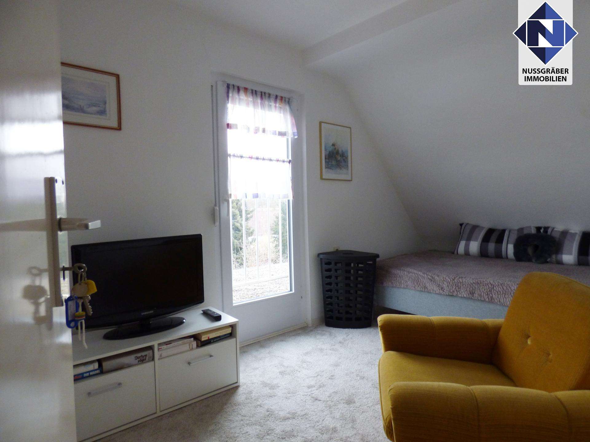 Immobilie in Wernau (Neckar) - Gepflegte 4,5-Zimmer-Wohnung im Dachgeschoss eines 3-Parteienhauses - Bild 6