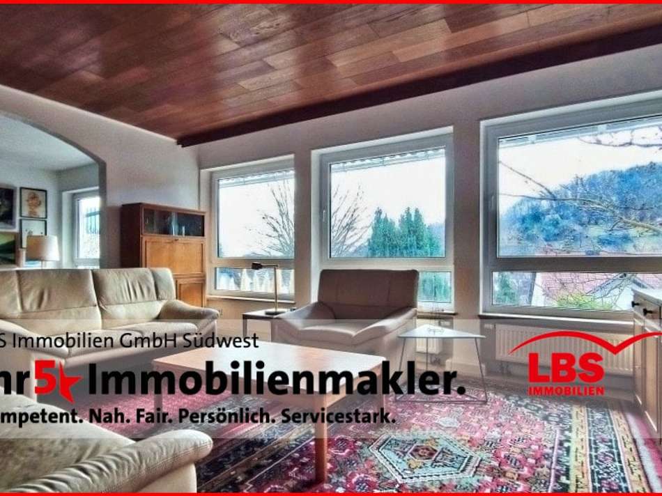 Großes Wohnzimmer mit Panoram