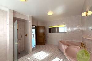 ** IHR Traum vom Eigenheim ** 7 Zimmer ** traumhafter Garten ** Schwimmteich ** Solar ** 3 Garagen * – Die vollständige Adresse der Immobilie erhältst du vom Anbieter., 90453 Krottenbach, Mühlhof, Nürnberg – Vorschaubild 41