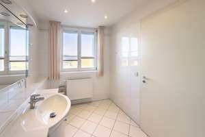 Preisanpassung: Zwischen Himmel und Geeste – Ihr exklusiver Rückzugsort im Kapitänsviertel – Die vollständige Adresse der Immobilie erhältst du vom Anbieter., 27576 Mitte, Bremerhaven – Vorschaubild 21