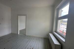 ALTBAUWOHNUNG MIT BALKON UND ENTWICKLUNGSPOTENZIAL – 40233 Flingern Nord, Düsseldorf – Vorschaubild 4