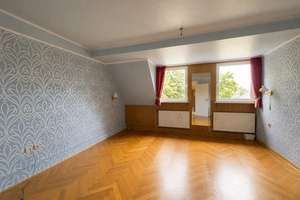 Sofort bezugsfrei: 4-Zimmer-Wohnung mit exklusivem Garten und Balkon in Düsseldorf – Die vollständige Adresse der Immobilie erhältst du vom Anbieter., 40599 Reisholz, Düsseldorf – Vorschaubild 8