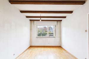 Drei Ebenen zum Gestalten, ein Garten zum Verlieben – ein Haus für Grünliebhaber und Selbermacher – Die vollständige Adresse der Immobilie erhältst du vom Anbieter., 70565 Dürrlewang, Stuttgart – Vorschaubild 7
