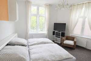 KahlowImmobilien.berlin* Charmante, bezugsfreie 3-Zimmer- Wohnung in Lichterfelde – Die vollständige Adresse der Immobilie erhältst du vom Anbieter., 12207 Lichterfelde, Berlin – Vorschaubild 5