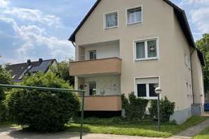Rarität: vermietete 4-Zimmer-Wohnung mit Balkon und Einzelgarage – Die vollständige Adresse der Immobilie erhältst du vom Anbieter., 51371 Bürrig, Leverkusen – Vorschaubild 3