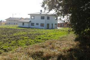 Einfamilienhaus mit 160 m² Wohnfläche in Pfarrkirchen – Bischof-Eder-Straße 24, 84347 Pfarrkirchen – Vorschaubild 2