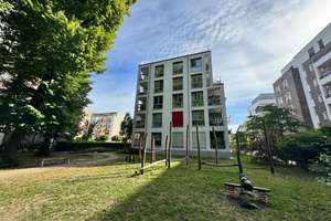 Grünes Wohnen in Berlin: 2 Zimmer mit EBK am Wasser – Lindenstraße 34, 12555 Köpenick, Berlin – Vorschaubild 1